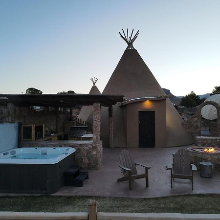 Zion White Bison Glamping & Rv Resort เวอร์จิน ภายนอก รูปภาพ