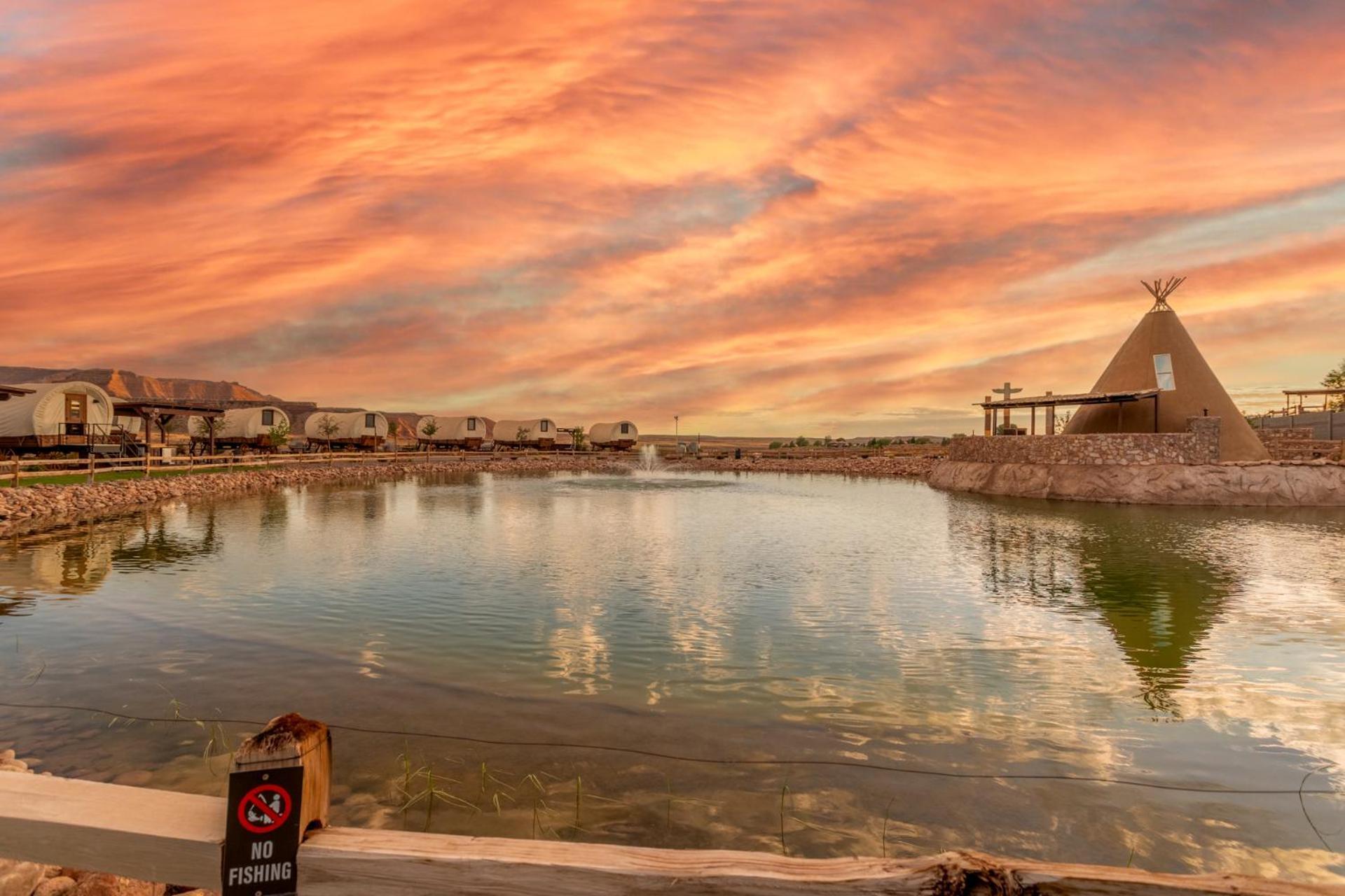 Zion White Bison Glamping & Rv Resort เวอร์จิน ห้อง รูปภาพ